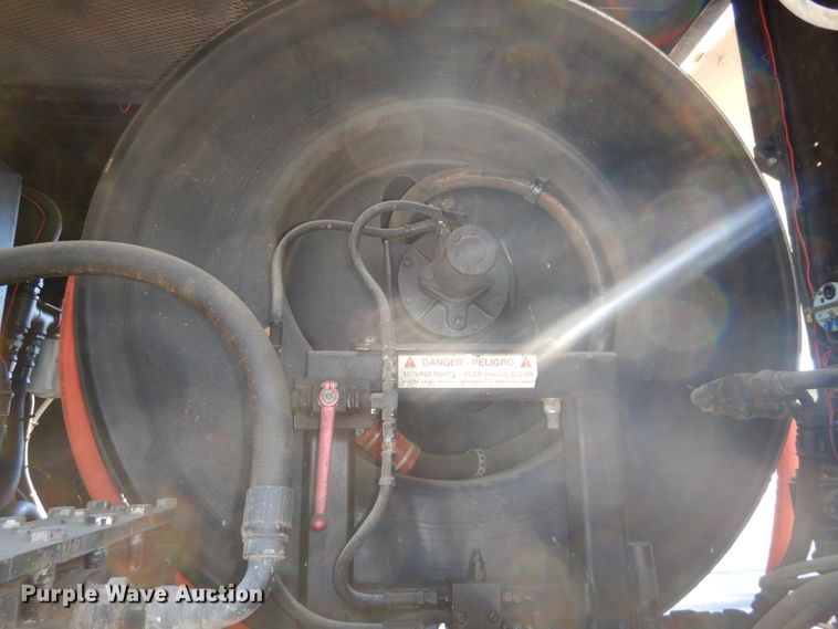 image for item DH4309 1997 Ford F800 sewer jetter truck