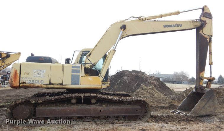 image for item DH4312 1997 Komatsu PC250LC-6 excavator