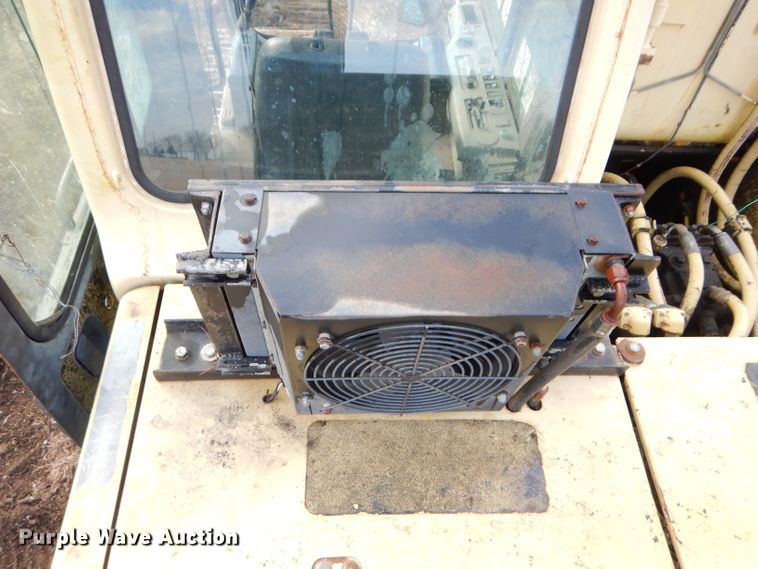 image for item DH4312 1997 Komatsu PC250LC-6 excavator