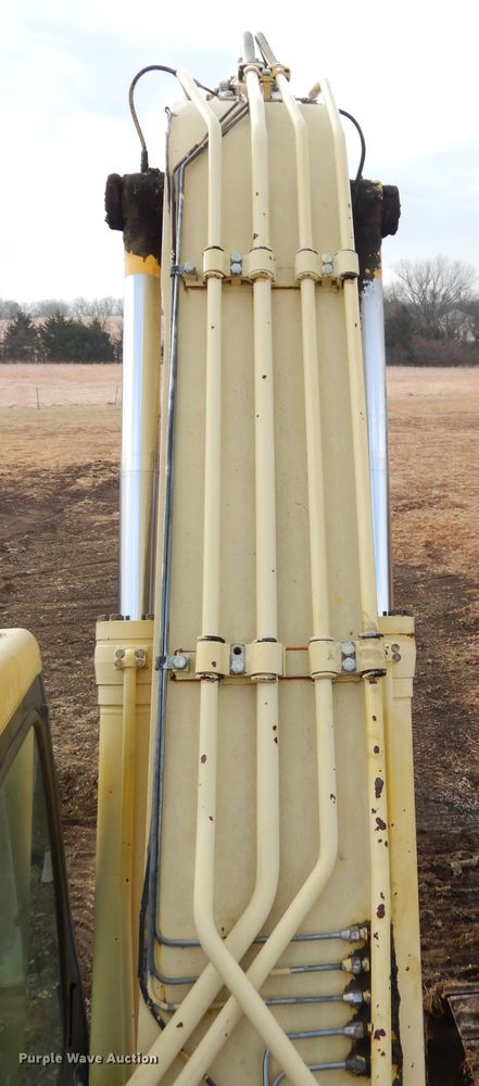 image for item DH4312 1997 Komatsu PC250LC-6 excavator