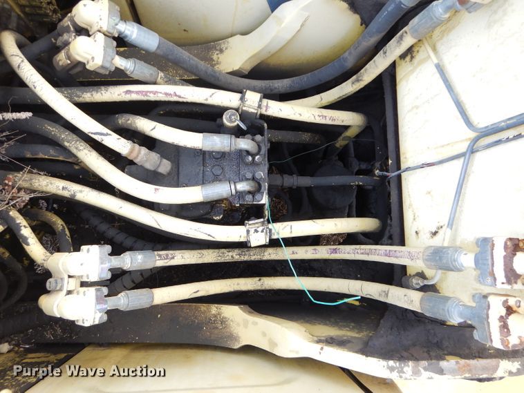 image for item DH4312 1997 Komatsu PC250LC-6 excavator