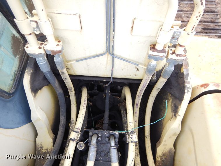 image for item DH4312 1997 Komatsu PC250LC-6 excavator