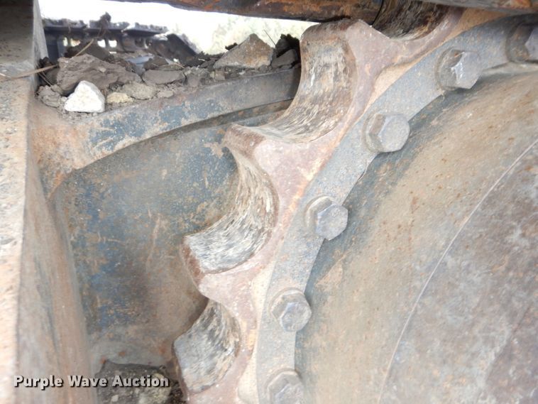 image for item DH4312 1997 Komatsu PC250LC-6 excavator