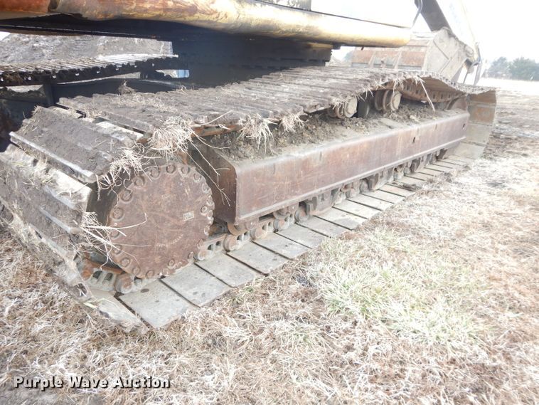 image for item DH4312 1997 Komatsu PC250LC-6 excavator