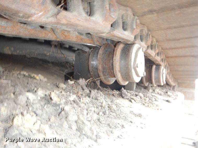 image for item DH4312 1997 Komatsu PC250LC-6 excavator