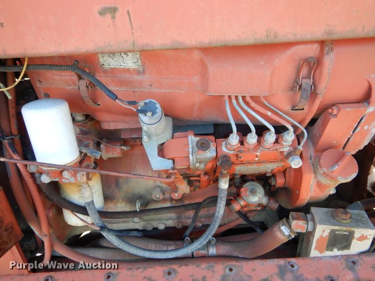 image for item DH6928 1994 Ditch Witch 7610 trencher