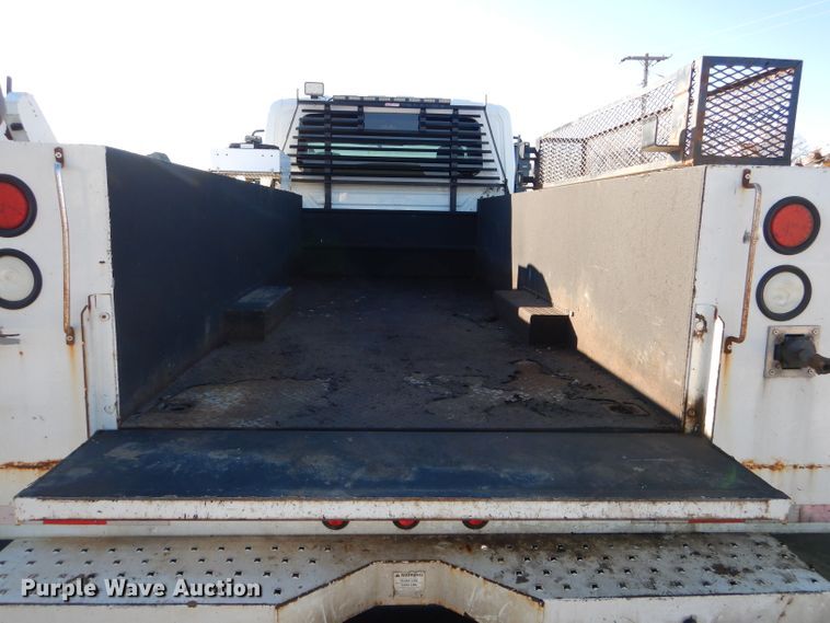 image for item DH6929 2013 International 4300 utility bed truck