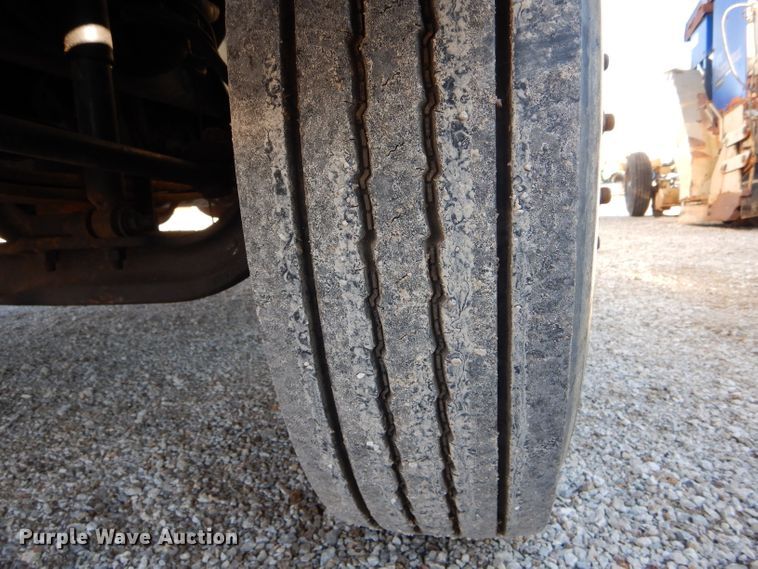 image for item DH6929 2013 International 4300 utility bed truck