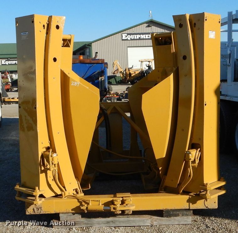1991 Vermeer TS60S tree spade loader attachment in Clinton, IL Item
