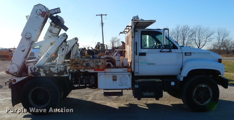 image for item DH6933 1997 GMC C8500 cable reel truck