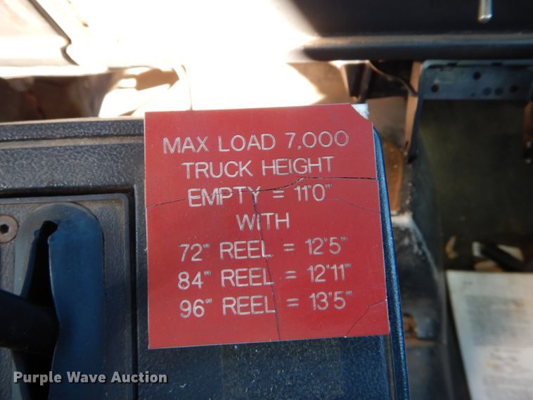 image for item DH6933 1997 GMC C8500 cable reel truck