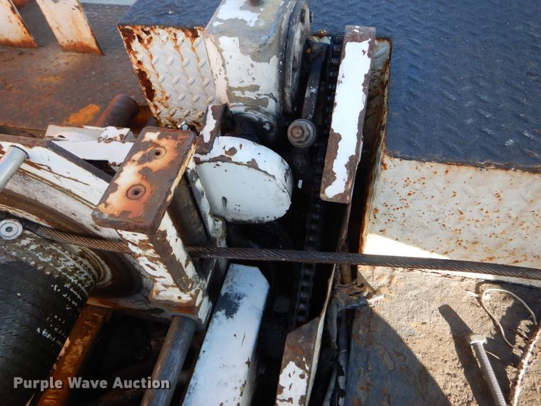 image for item DH6933 1997 GMC C8500 cable reel truck