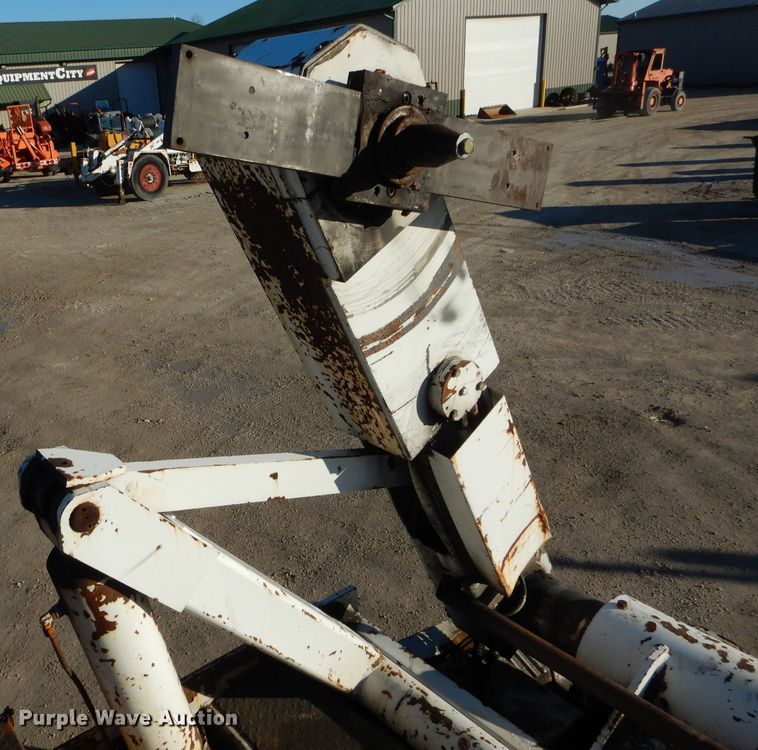 image for item DH6933 1997 GMC C8500 cable reel truck