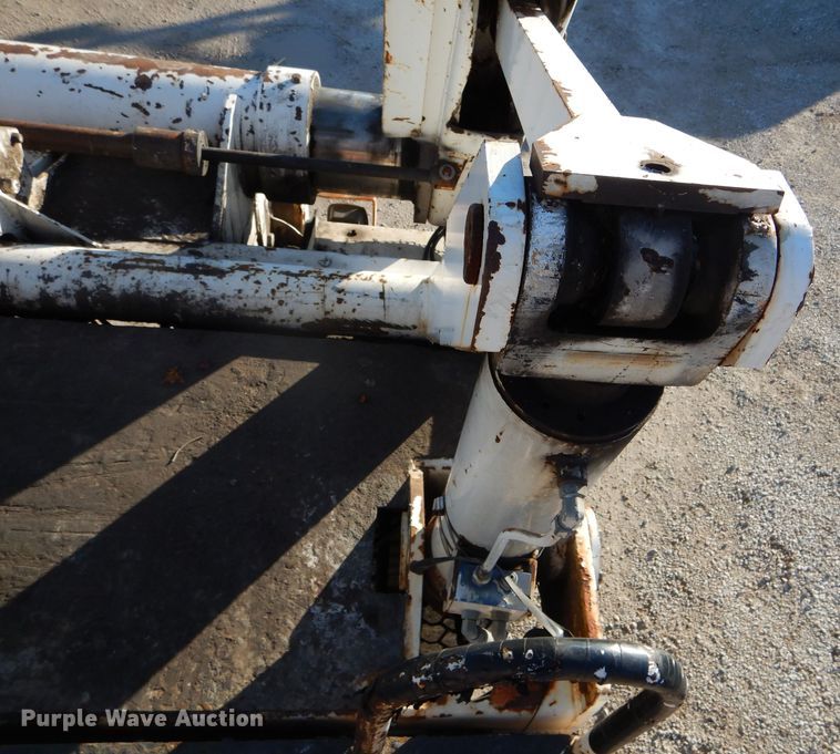 image for item DH6933 1997 GMC C8500 cable reel truck