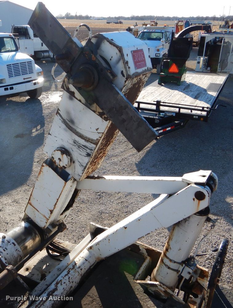 image for item DH6933 1997 GMC C8500 cable reel truck