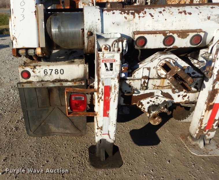 image for item DH6933 1997 GMC C8500 cable reel truck