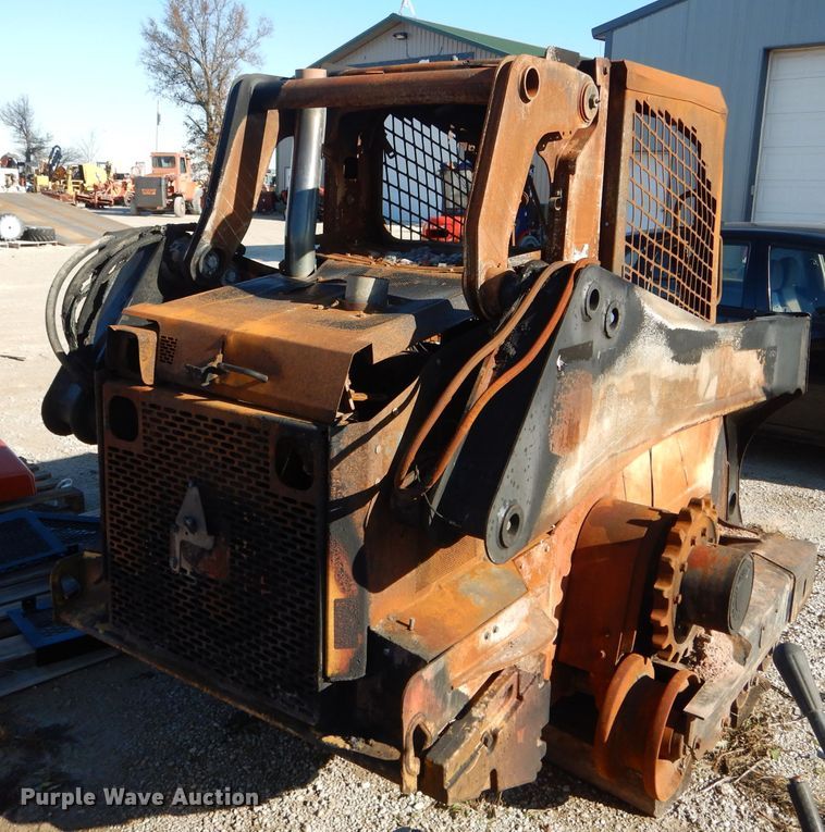 image for item DH6936 2015 John Deere 323E skid steer