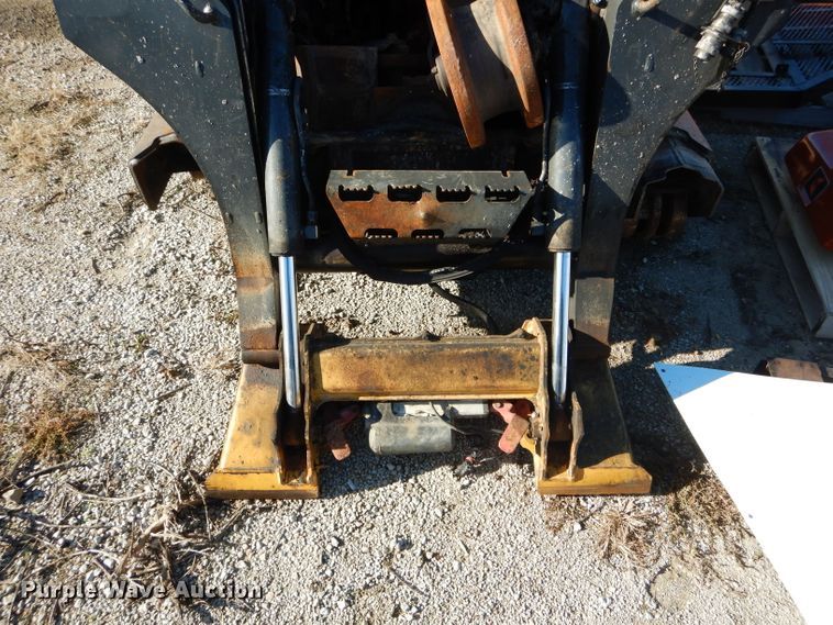 image for item DH6936 2015 John Deere 323E skid steer