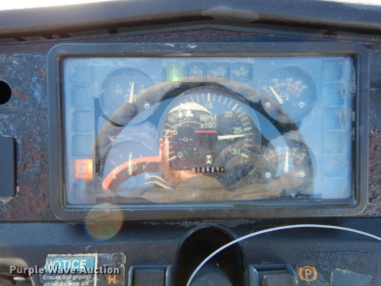 image for item DH6937 2004 Ditch Witch RT55 trencher