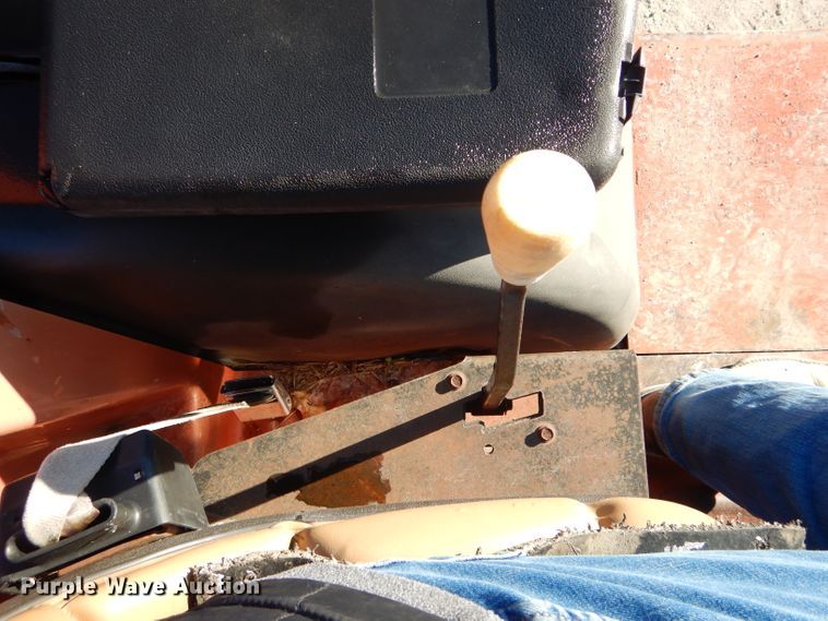 image for item DH6937 2004 Ditch Witch RT55 trencher