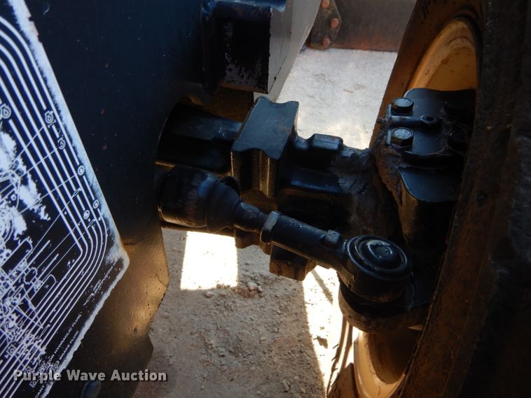 image for item DH6937 2004 Ditch Witch RT55 trencher