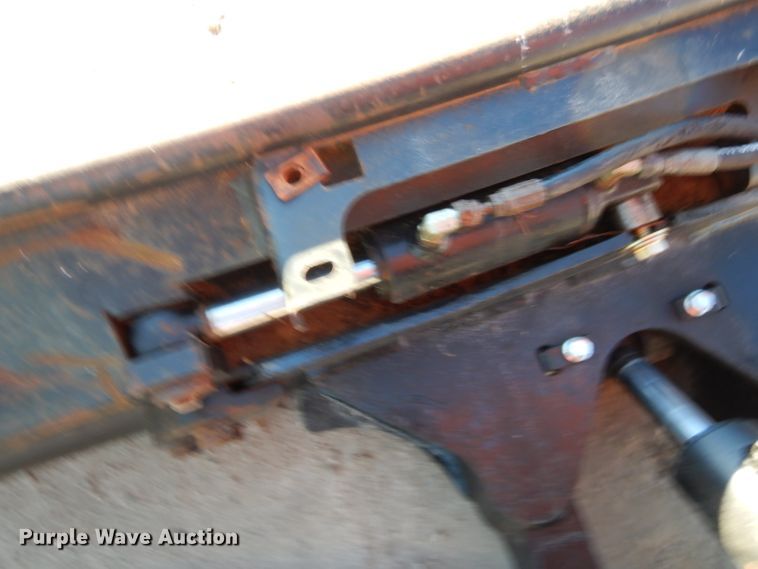 image for item DH6937 2004 Ditch Witch RT55 trencher