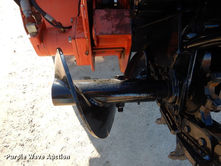 image for item DH6937 2004 Ditch Witch RT55 trencher