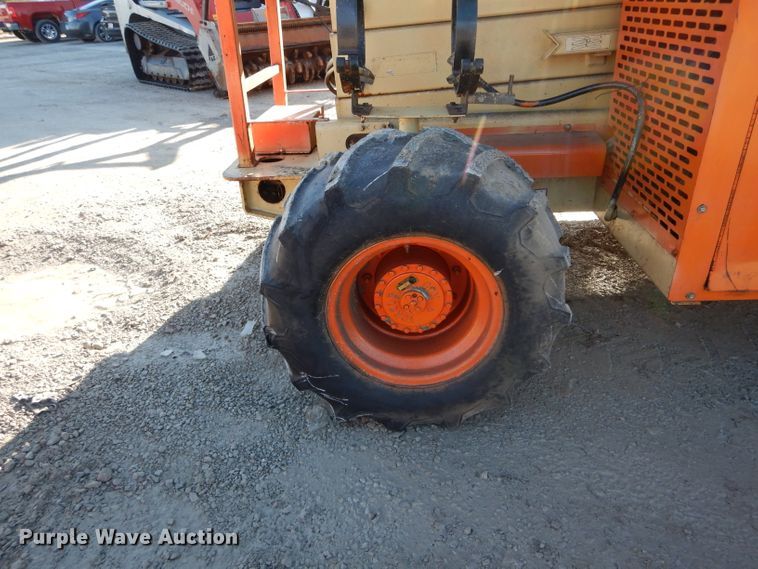 image for item DH6942 1999 JLG 33RTS scissor lift