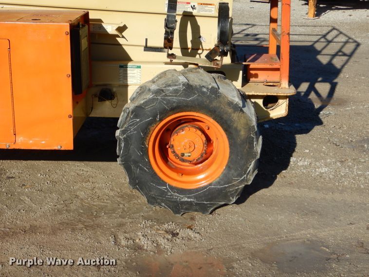 image for item DH6942 1999 JLG 33RTS scissor lift