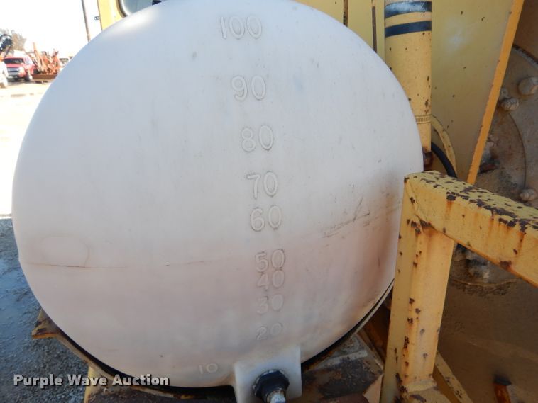 image for item DH6943 Vermeer CC135 rock saw