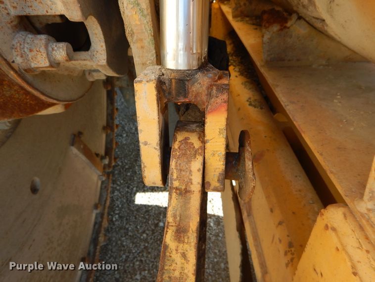 image for item DH6943 Vermeer CC135 rock saw