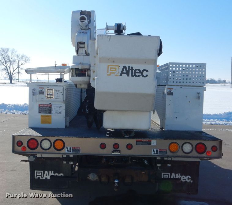 image for item DH6963 2013 Dodge Ram 5500 bucket truck