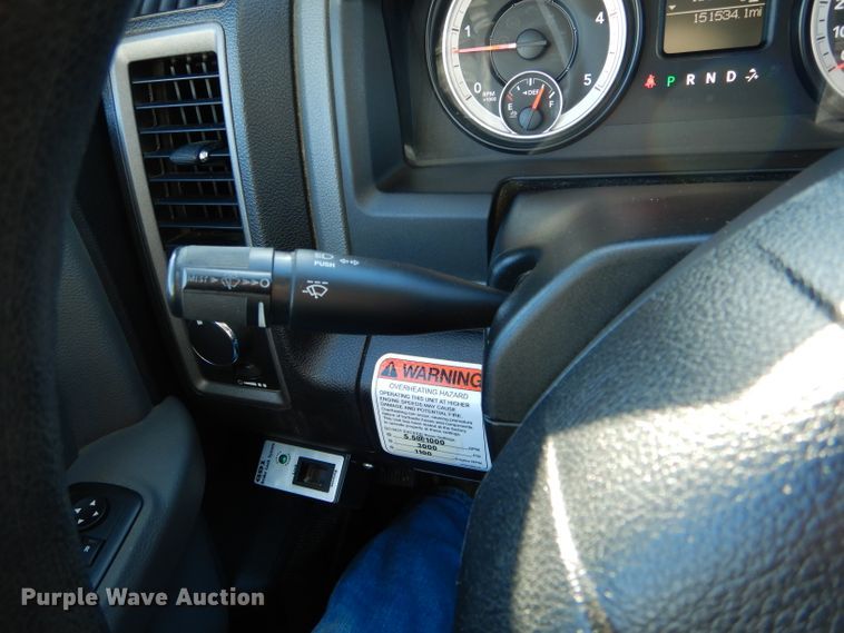 image for item DH6963 2013 Dodge Ram 5500 bucket truck