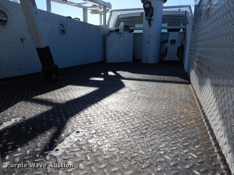 image for item DH6963 2013 Dodge Ram 5500 bucket truck