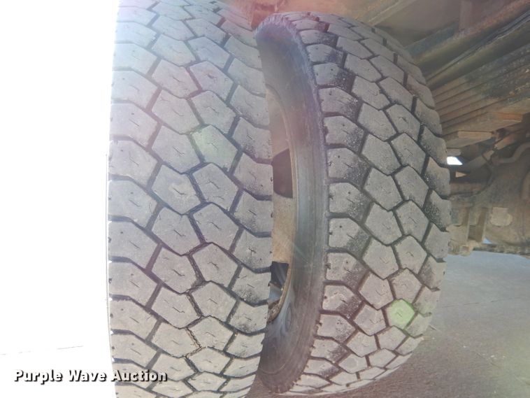 image for item DH6963 2013 Dodge Ram 5500 bucket truck