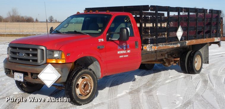 image for item DH6974 2000 Ford F550 Super Duty flatbed truck