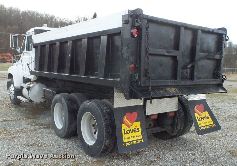 image for item DH7831 1996 Mack CH600 dump truck