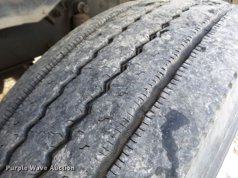 image for item DH7831 1996 Mack CH600 dump truck