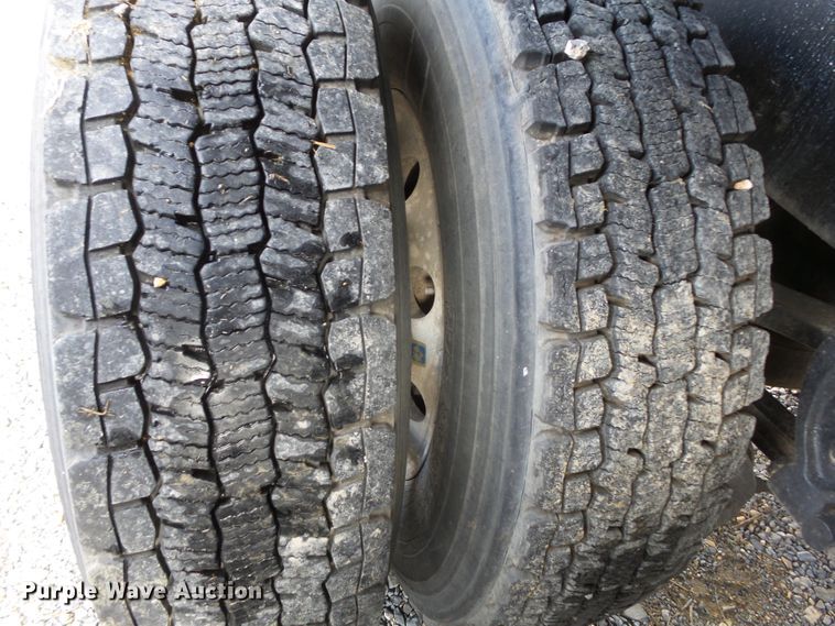 image for item DH7831 1996 Mack CH600 dump truck