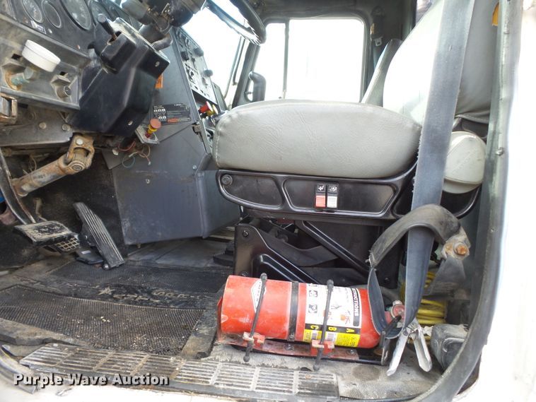 image for item DH7831 1996 Mack CH600 dump truck