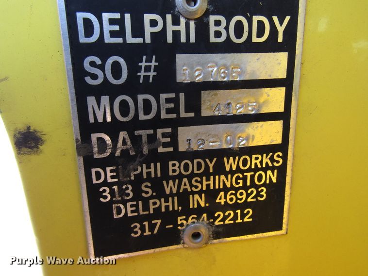 image for item DH8324 2003 Ford F550 Super Duty scissor lift truck