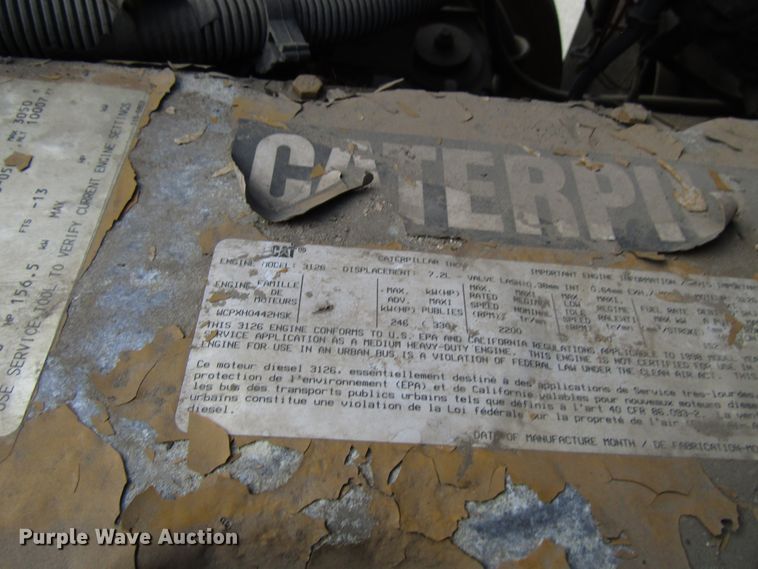 image for item DH8325 1999 Chevrolet C6500 lube service truck