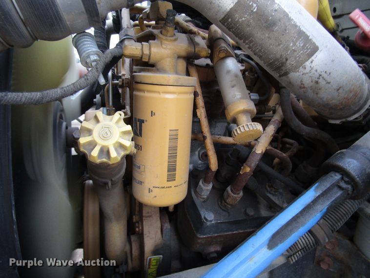 image for item DH8326 2009 Ford F750 Super Duty truck cab and chassis