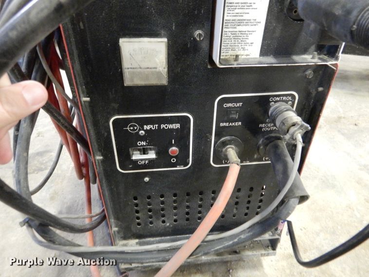 image for item DY9868 Snap-on MM-250SL MIG welder