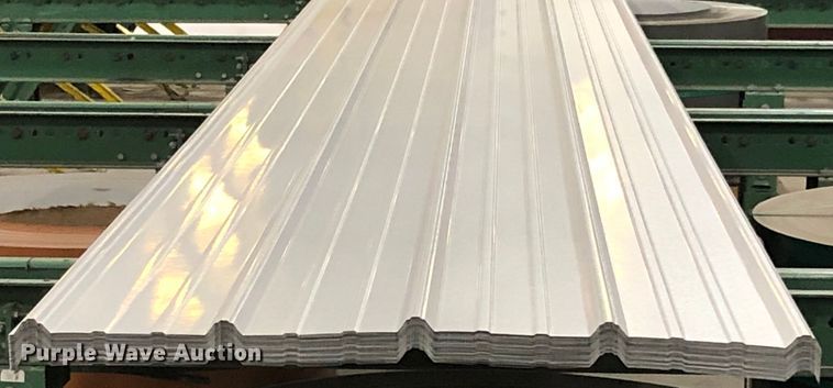 image for item EF9589 (90) sheets of metal roofing/siding