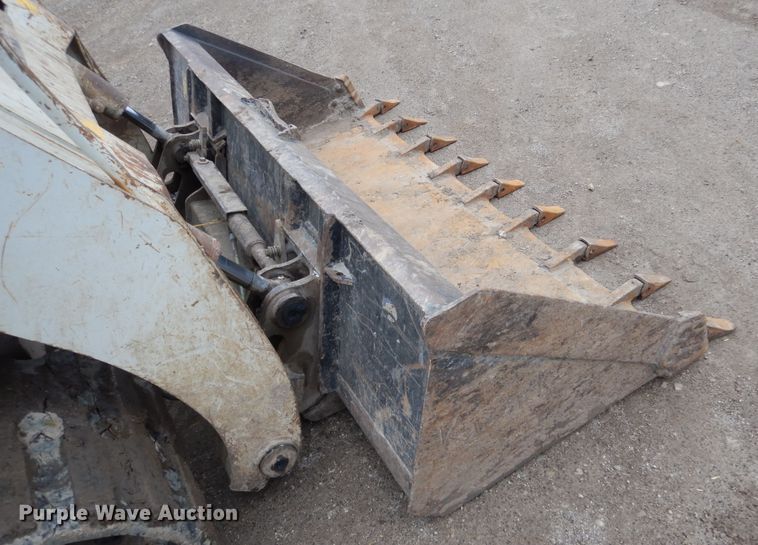 image for item EK9133 2011 Takeuchi TL250 skid steer