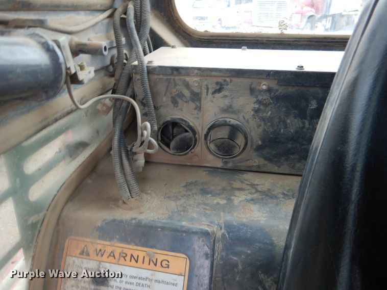 image for item EK9133 2011 Takeuchi TL250 skid steer