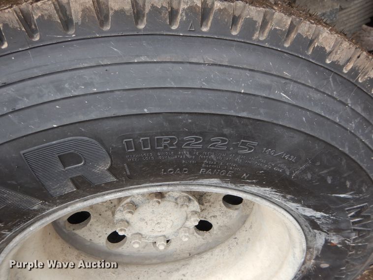 image for item EK9134 1993 Ford L9000 dump truck