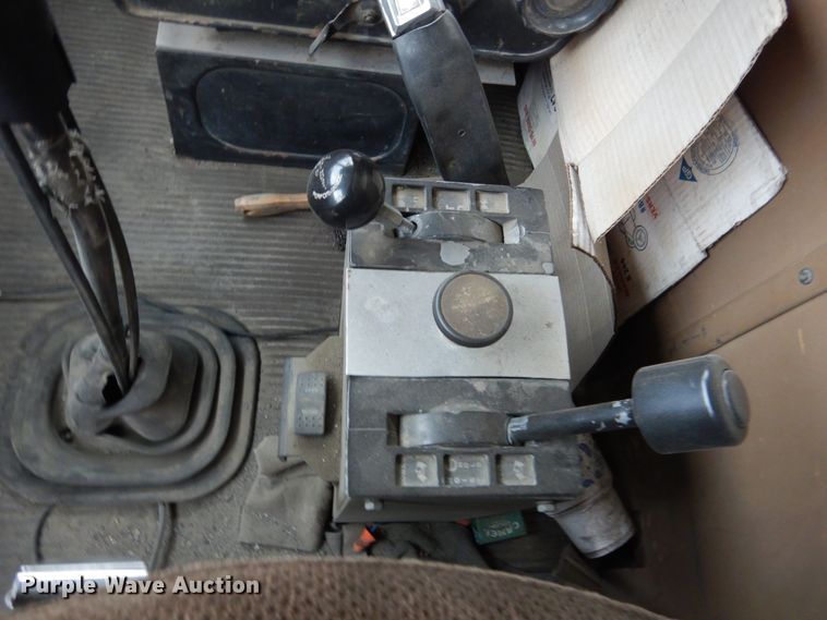 image for item EK9134 1993 Ford L9000 dump truck