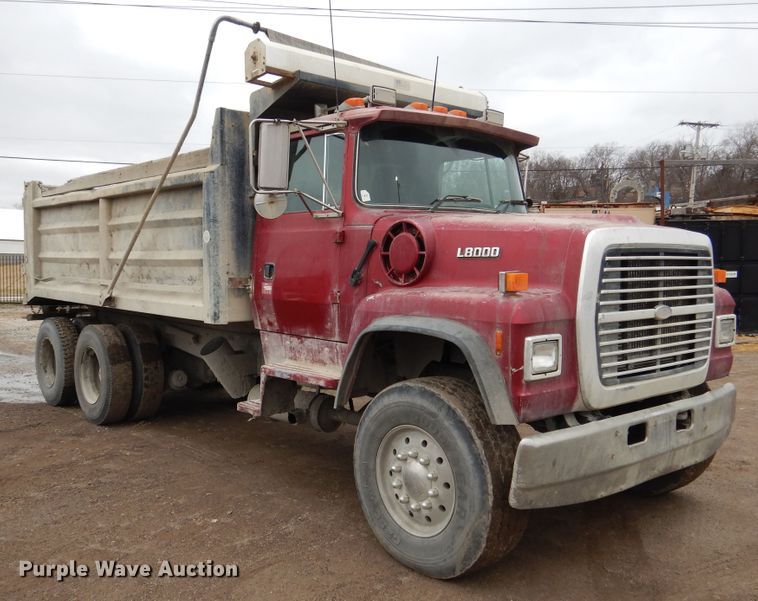 image for item EK9135 1995 Ford L8000 dump truck